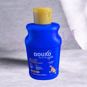 Balsamo Ultra-Safe Idratante per Cani e Gatti 250 ml - DOUXO® Skin & Coat Spa